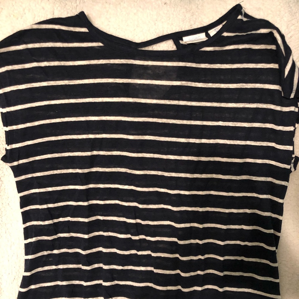 Navy and white top with gathered waist L